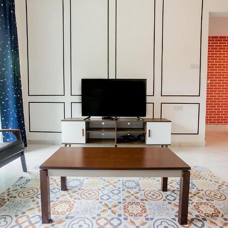Icolor Home & Stay Ch1 Tanah Rata Ngoại thất bức ảnh