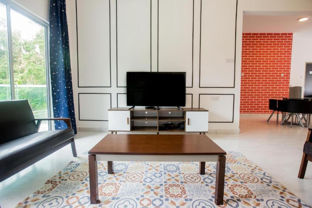Icolor Home & Stay Ch1 Tanah Rata Ngoại thất bức ảnh