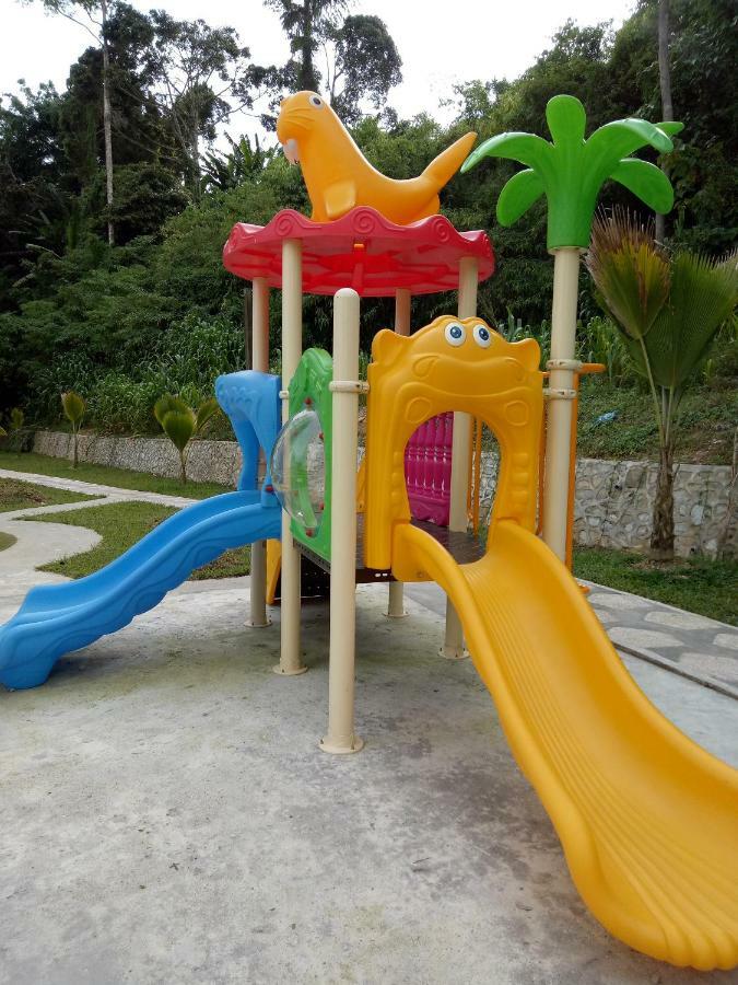 Icolor Home & Stay Ch1 Tanah Rata Ngoại thất bức ảnh