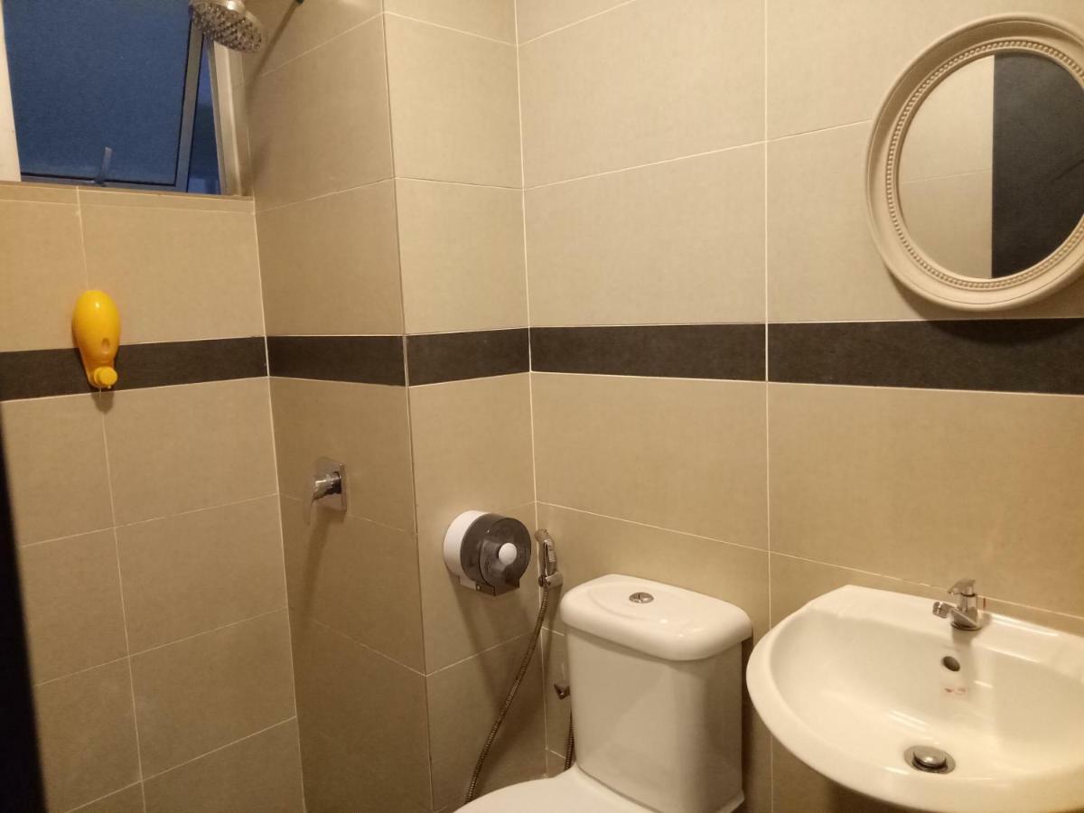 Icolor Home & Stay Ch1 Tanah Rata Ngoại thất bức ảnh